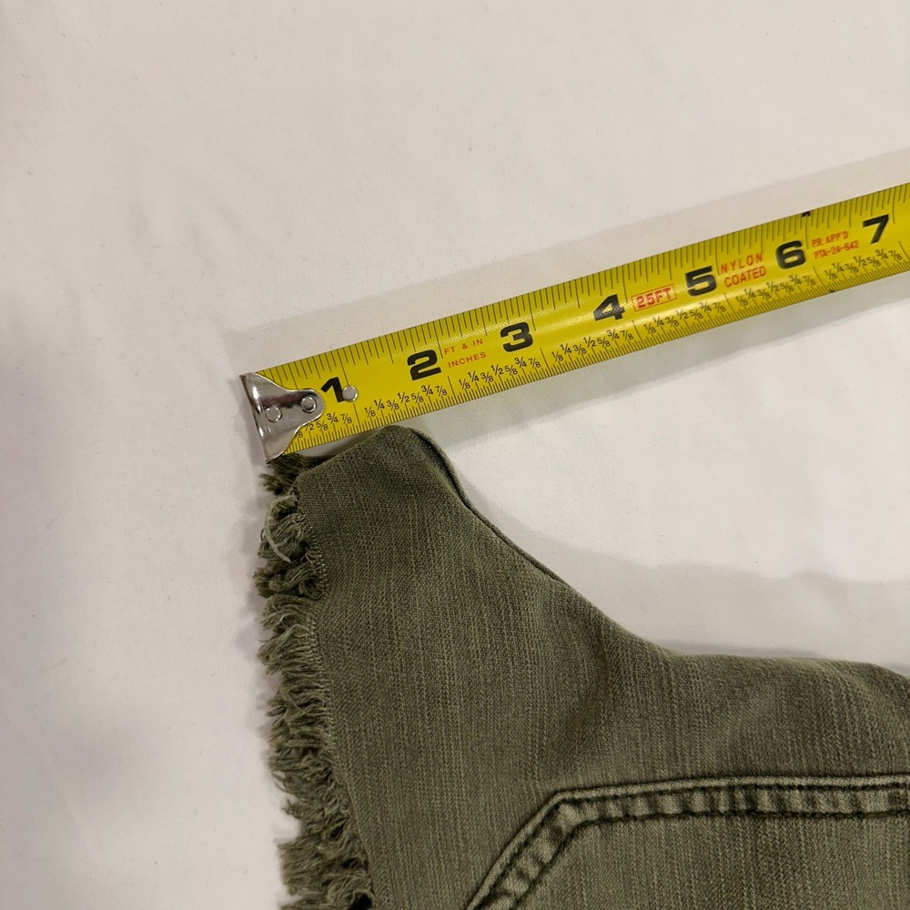 Free People Crochet Panel Cut Off Shorts Womens Size 6 Olive Green | Boho Core - Picture 8 of 9